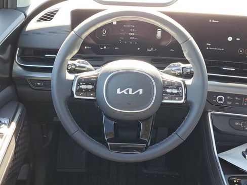 New 2026 Kia Carnival SX w/ SX Dark Edition Package FWD image 24