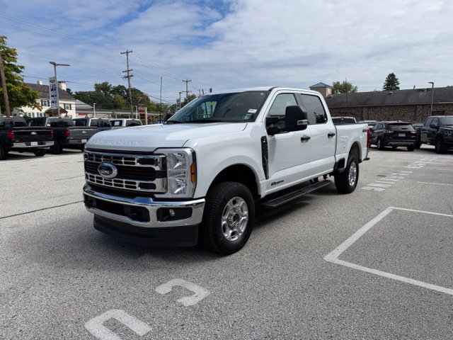 Certified 2025 Ford F250 XLT AWD/4WD image 5