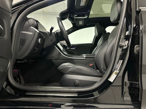 Used 2024 Mercedes-Benz C 300 Sedan image 17