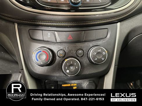 Used 2017 Chevrolet Trax LT w/ Sun & Sound Package image 10