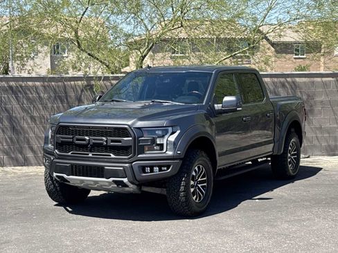 Used 2019 Ford F150 Raptor w/ Equipment Group 802A Luxury AWD/4WD image 4