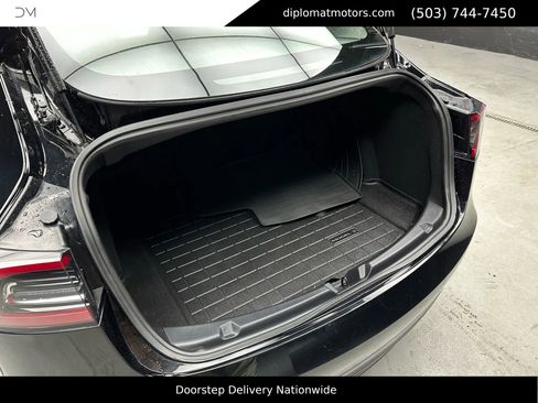 Used 2019 Tesla Model 3 Standard Range Plus image 32