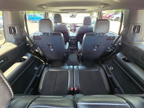 Certified 2023 Jeep Grand Cherokee L Altitude AWD/4WD image 41