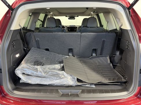Used 2025 Subaru Ascent Touring w/ Popular Package #2 image 15