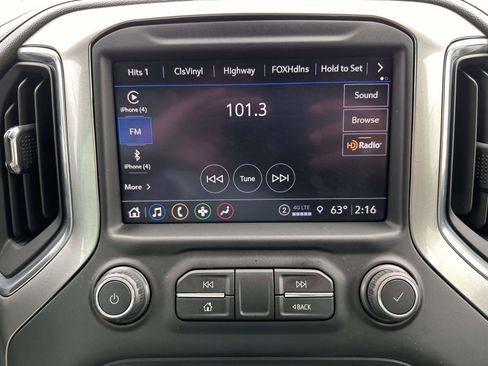 Used 2021 Chevrolet Silverado 1500 LT Trail Boss w/ Convenience Package II image 22