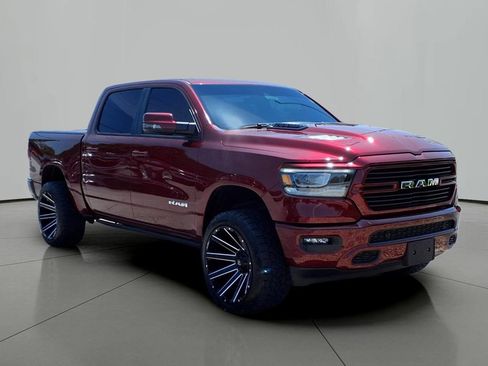Used 2024 RAM 1500 Laramie AWD/4WD image 1