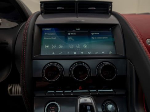 Used 2024 Jaguar F-TYPE R image 35