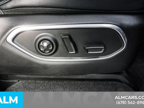 Used 2024 Jeep Wagoneer L Series II w/ Flexible Seating Group image 50