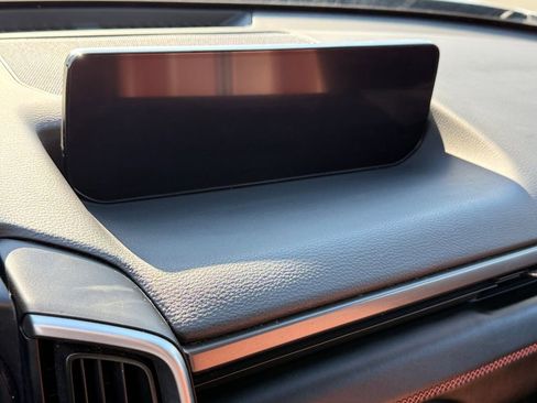 Used 2023 MAZDA CX-50 Meridian Edition w/ Apex Package image 24