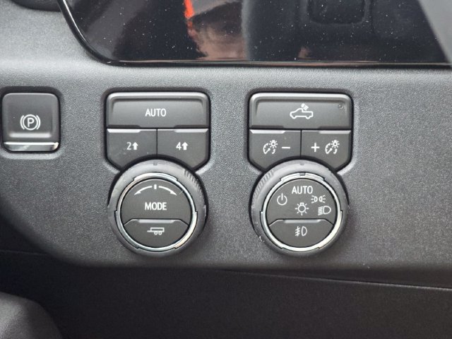 New 2026 Chevrolet Silverado 1500 RST AWD/4WD image 5