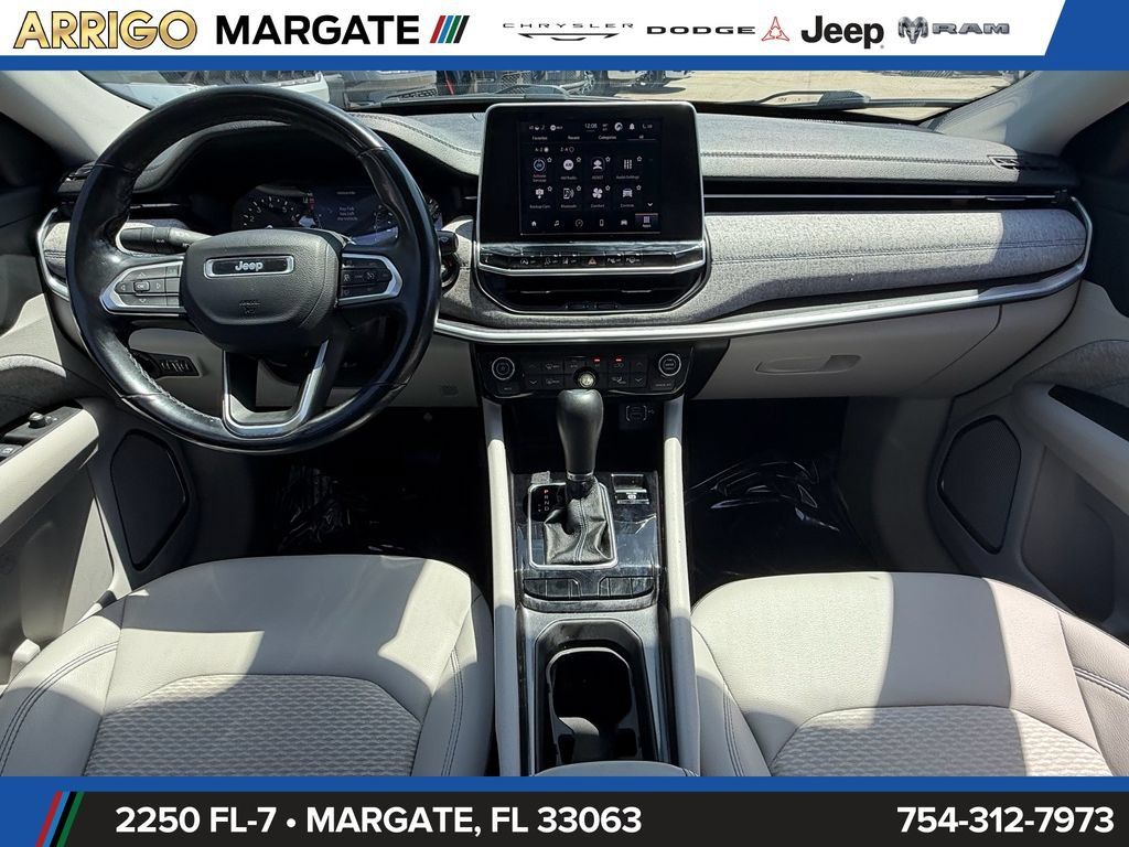 Used 2022 Jeep Compass Latitude w/ Convenience Group FWD image 13