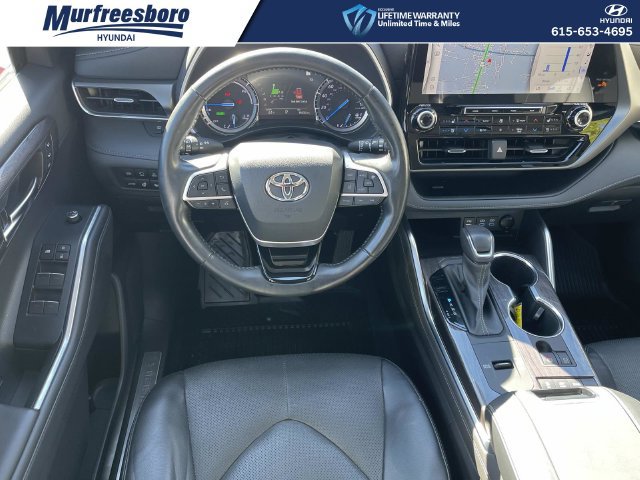 Used 2022 Toyota Highlander Limited AWD/4WD image 14