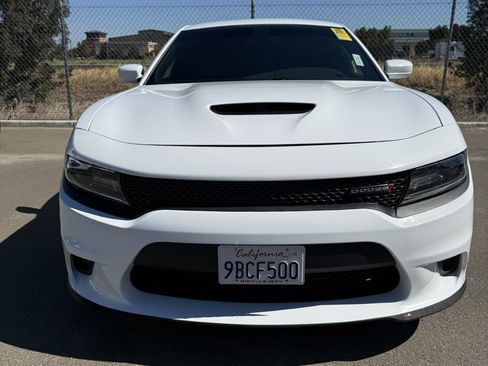 Used 2019 Dodge Charger R/T RWD image 2