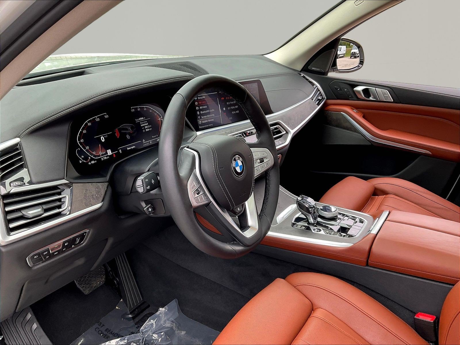 Used 2021 BMW X7 xDrive40i w/ Executive Package AWD/4WD image 17