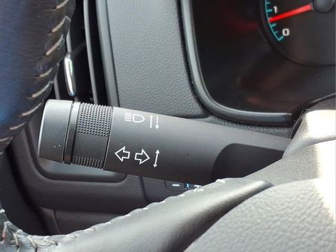 Used 2022 Chevrolet Colorado LT w/ LT Convenience Package AWD/4WD image 28
