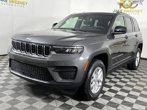 New 2025 Jeep Grand Cherokee Laredo X image 4