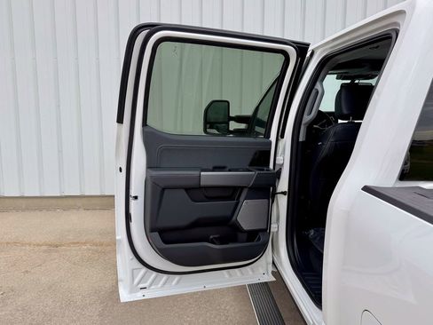 New 2026 Ford F350 Lariat w/ Lariat Ultimate Package image 14