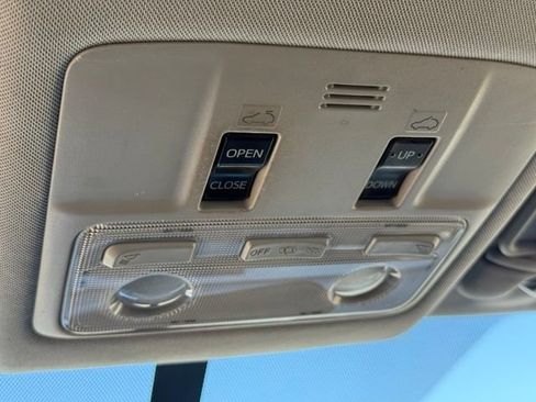 Used 2014 Toyota RAV4 XLE FWD image 28