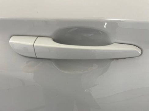 Used 2021 Hyundai Kona SE FWD image 46