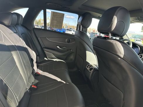 Used 2021 Mercedes-Benz GLC 300 GLC 300 image 19