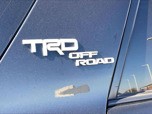 Used 2021 Toyota 4Runner TRD Off-Road Premium w/ Moonroof Package image 10