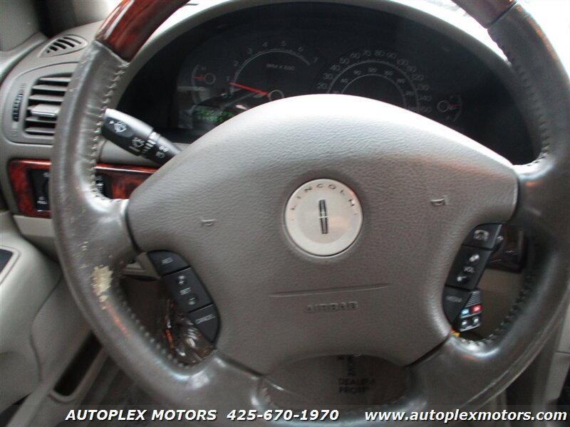 Used 2004 Lincoln LS RWD image 13