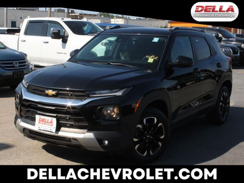Used 2022 Chevrolet TrailBlazer LT AWD/4WD image 1