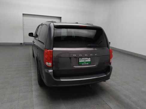 Used 2017 Dodge Grand Caravan GT FWD image 6