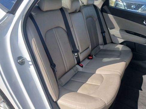 Used 2018 Kia Optima EX w/ Technology Package image 15
