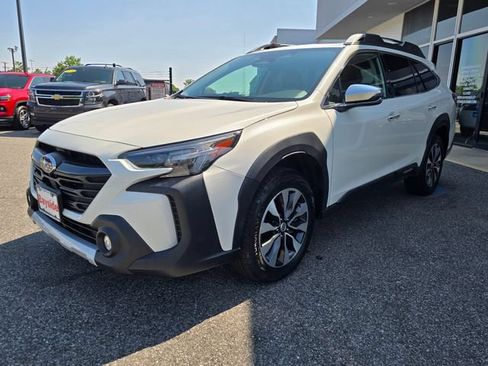 Used 2024 Subaru Outback Touring XT AWD/4WD image 26