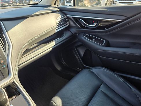 Used 2022 Subaru Outback Limited image 46