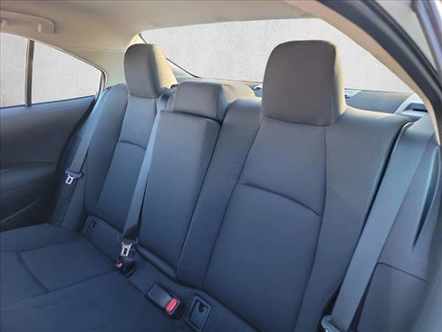 Used 2025 Toyota Corolla LE image 14