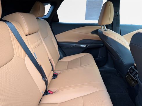 Used 2025 Lexus RX 350 Premium image 28