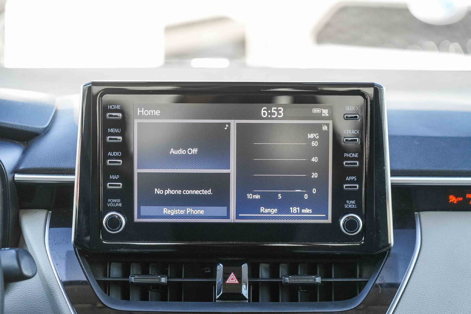 Used 2020 Toyota Corolla LE FWD image 14
