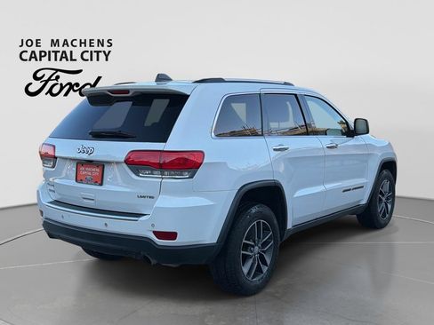 Used 2017 Jeep Grand Cherokee Limited AWD/4WD image 5