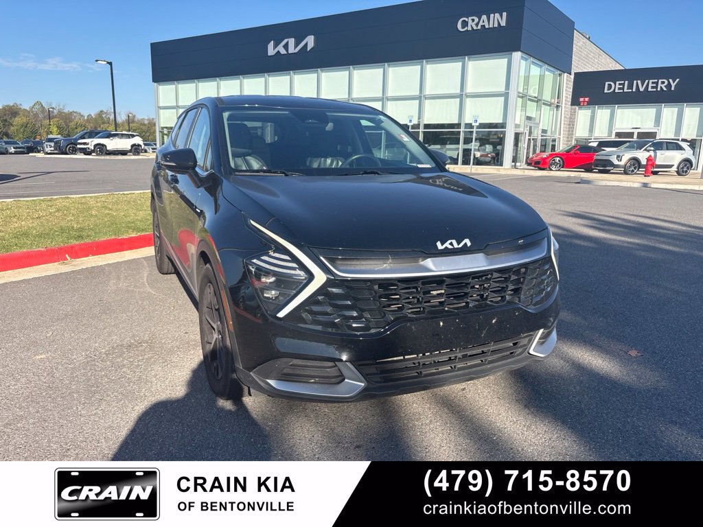 Used 2024 Kia Sportage EX FWD image 1
