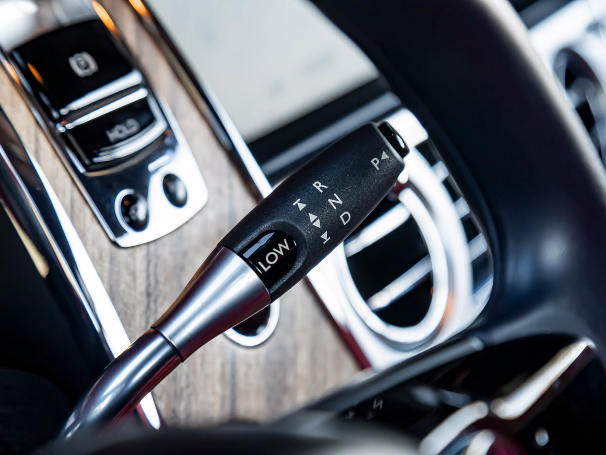 Certified 2016 Rolls-Royce Dawn RWD image 23