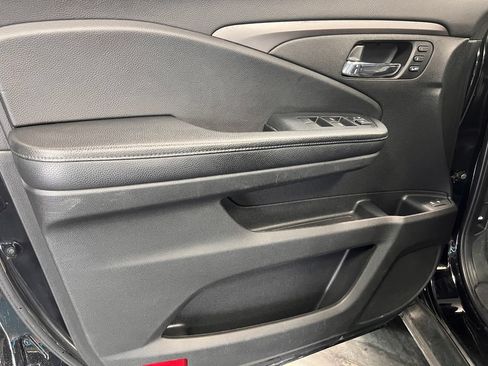 Used 2020 Honda Pilot EX-L image 19