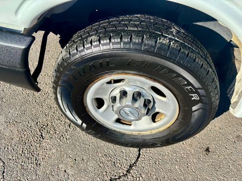 Used 2015 Chevrolet Express 2500 RWD 2500 135 image 31