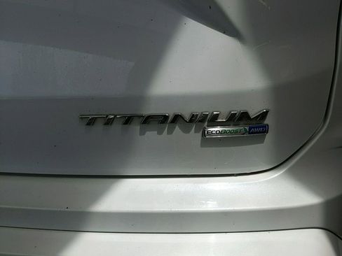 Used 2020 Ford Edge Titanium w/ Equipment Group 301A AWD/4WD image 9