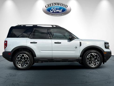 New 2026 Ford Bronco Sport Outer Banks w/ Outer Banks Tech Package+ AWD/4WD image 3