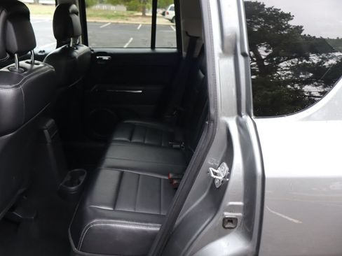 Used 2012 Jeep Compass Limited w/ Sun/Sound Group AWD/4WD image 20