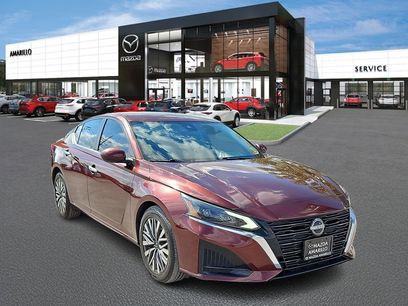 Used 2023 Nissan Altima 2.5 SV