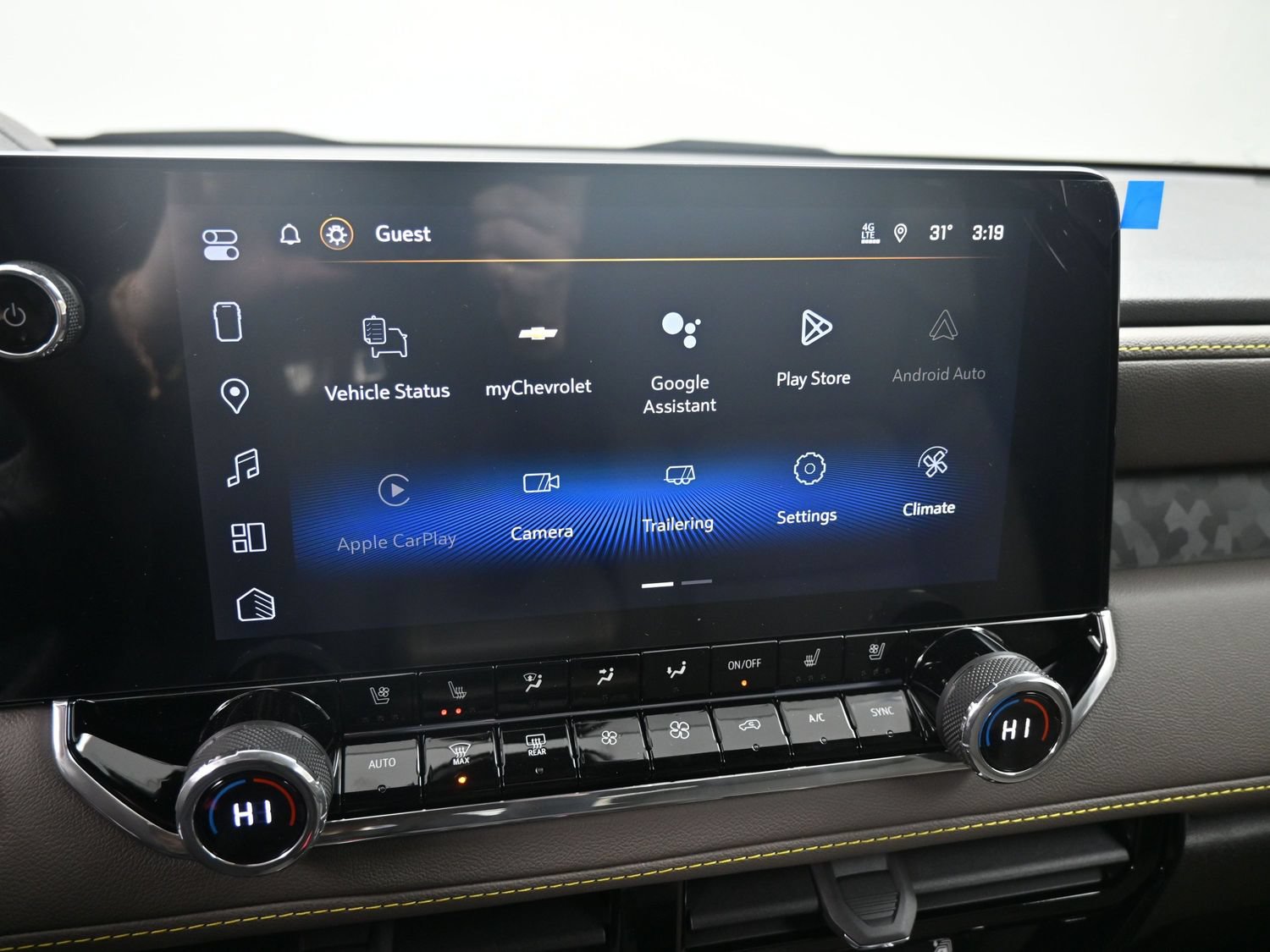New 2026 Chevrolet Colorado ZR2 w/ Technology Package AWD/4WD image 15