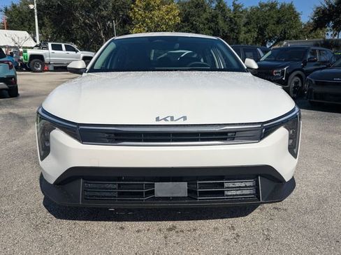 New 2026 Kia K4 FWD image 8