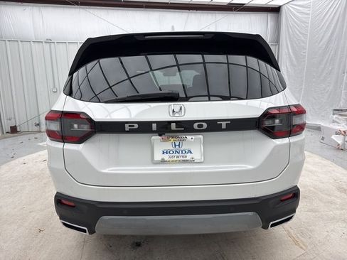 New 2026 Honda Pilot EX-L image 7