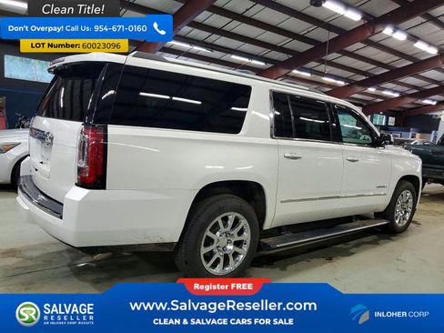 Used 2016 GMC Yukon XL Denali w/ Open Road Package AWD/4WD image 4