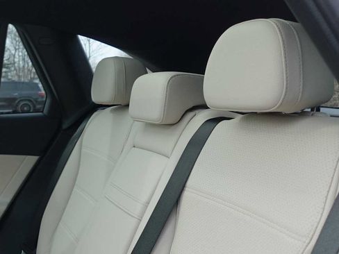Used 2026 Mercedes-Benz GLC 300 4MATIC image 41