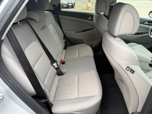 Used 2017 Hyundai Tucson SE w/ SE Popular Package 02 AWD/4WD image 14