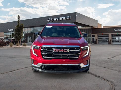 Used 2024 GMC Acadia Elevation image 8